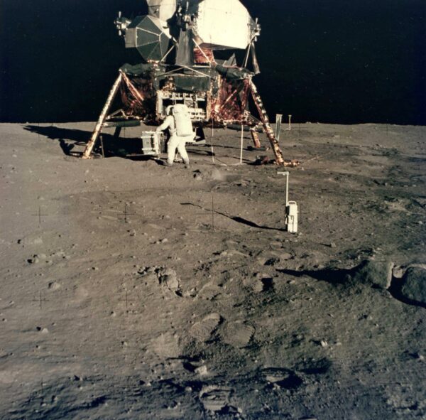 Apollo 11, Buzz Aldrin & module lunaire (AS11-40-5931)