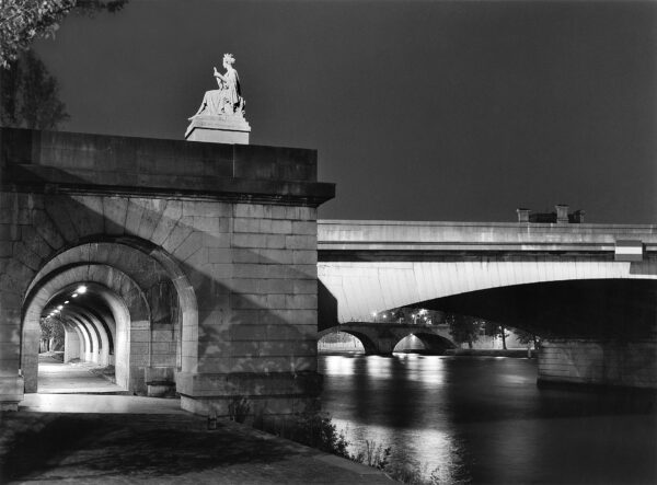 Pont du Carrousel / 2 - Paris de nuit
